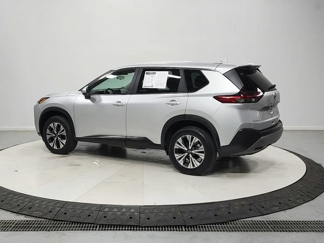 Used 2023 Nissan Rogue SV FWD image 6