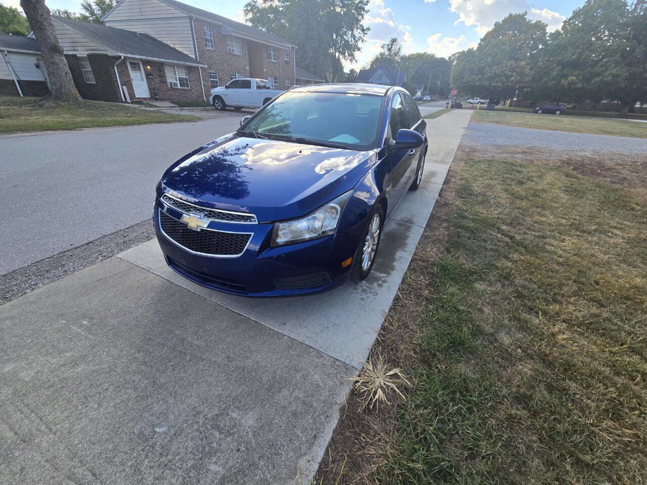 Used 2012 Chevrolet Cruze Eco image 3