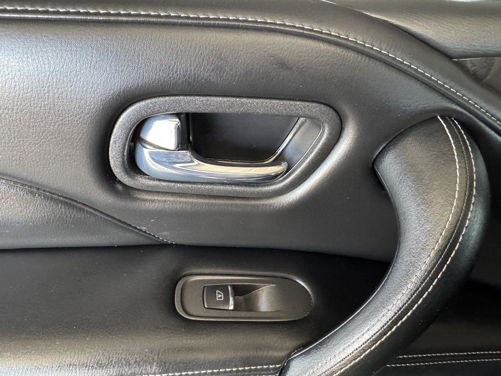 Used 2024 INFINITI QX80 Luxe image 29