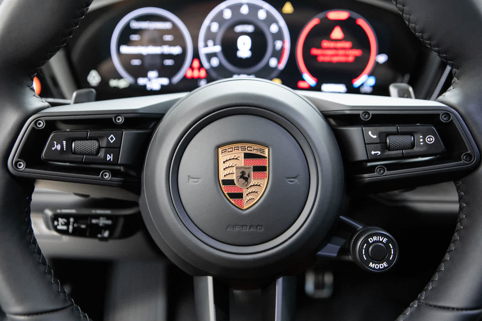 New 2026 Porsche Cayenne GTS AWD/4WD image 14