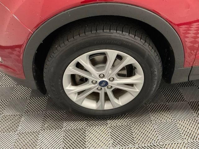 Used 2019 Ford Escape SE FWD image 40