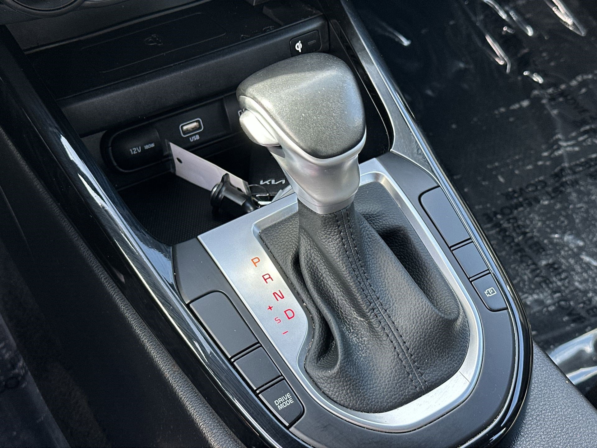 Used 2024 Kia Forte GT-Line w/ GT-Line Premium Package image 22