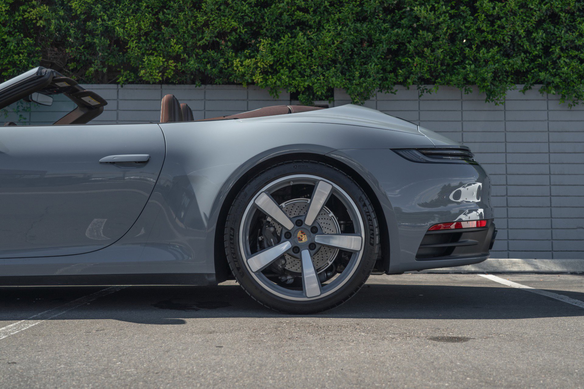 Used 2024 Porsche 911 Carrera image 22