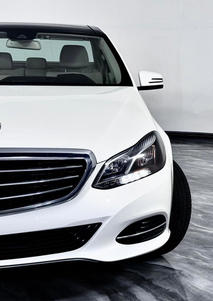 Used 2015 Mercedes-Benz E 350 4MATIC Sedan image 6
