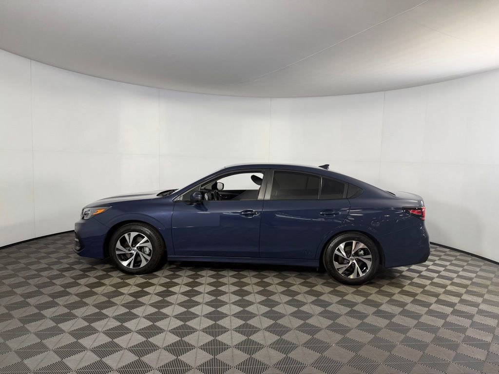 Used 2025 Subaru Legacy Premium image 11