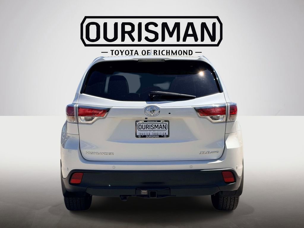 Used 2016 Toyota Highlander XLE AWD/4WD image 23