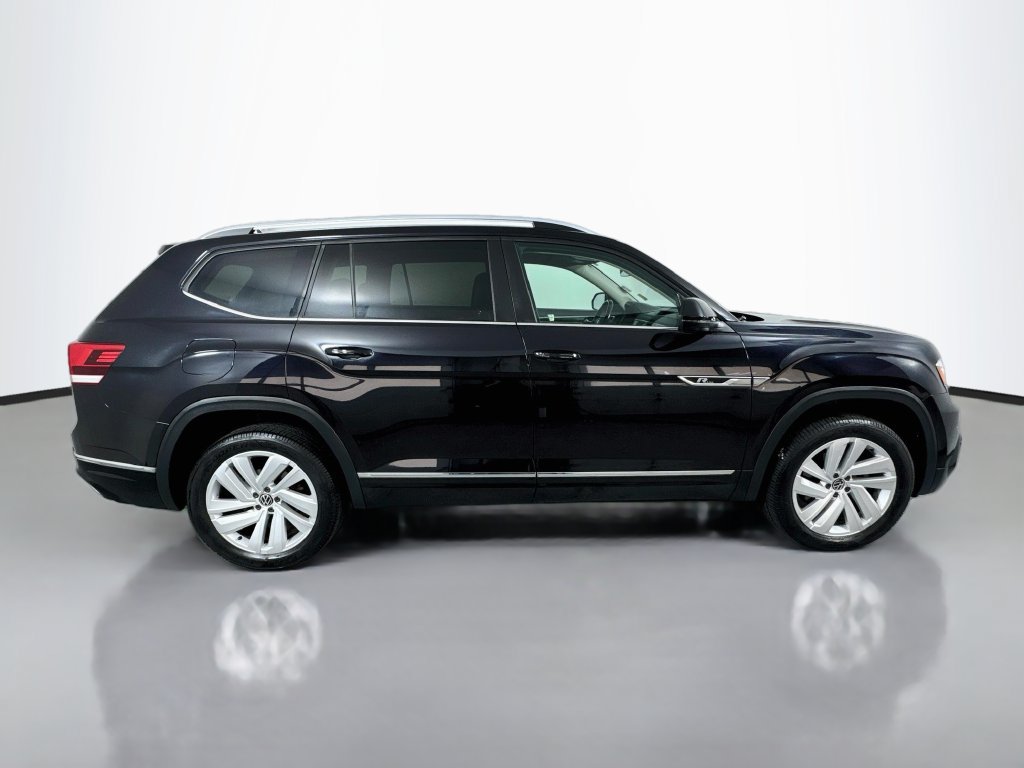Used 2018 Volkswagen Atlas SE w/ R-Line Package AWD/4WD image 6