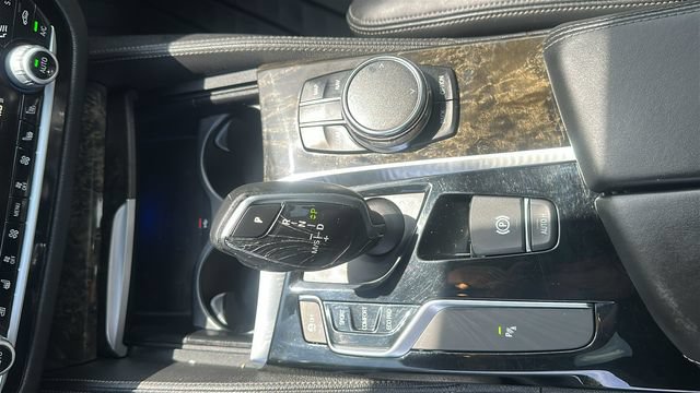 Used 2017 BMW 530i xDrive AWD/4WD image 14