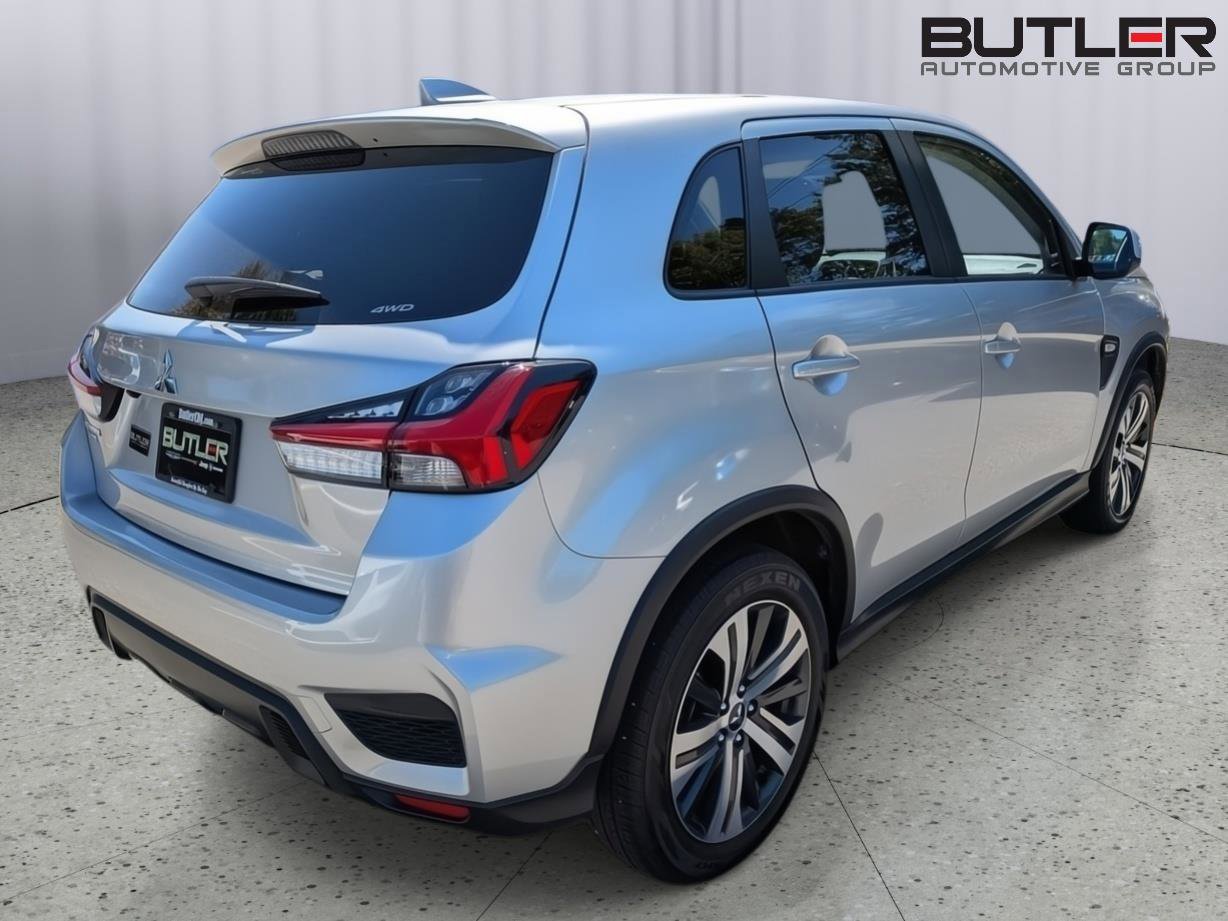 Used 2025 Mitsubishi Outlander Sport ES AWD/4WD image 8