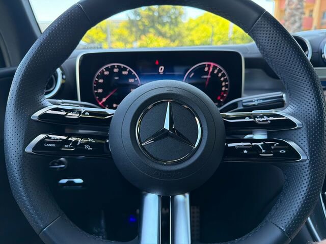 Certified 2025 Mercedes-Benz GLC 350e 4MATIC image 29
