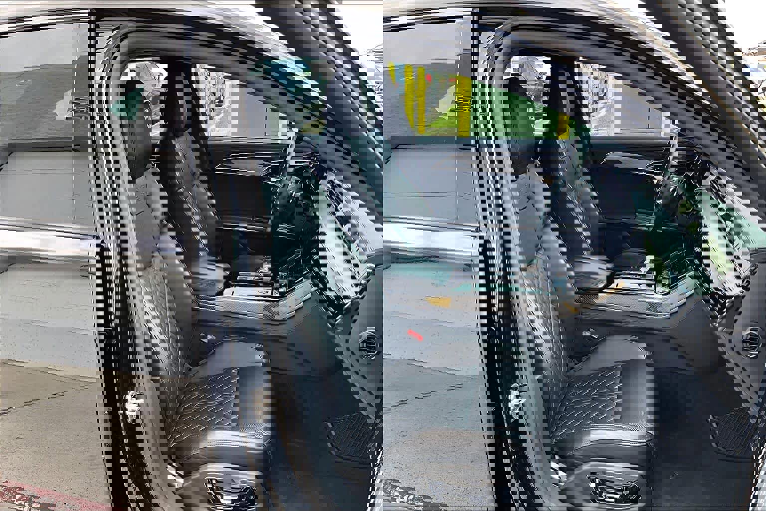 Used 2020 Audi S8 L w/ Full Leather Package image 9