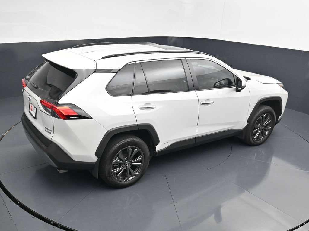 Used 2024 Toyota RAV4 Limited w/ Advanced Technology Package AWD/4WD image 29