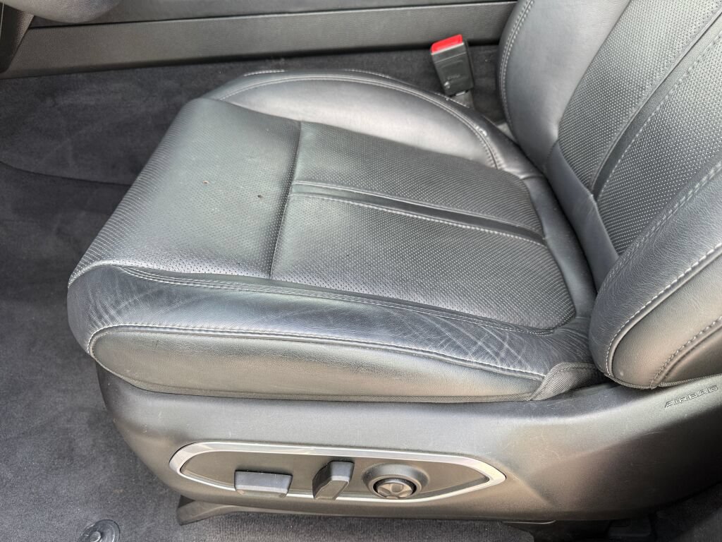 Used 2023 Jeep Wagoneer Series II RWD image 20