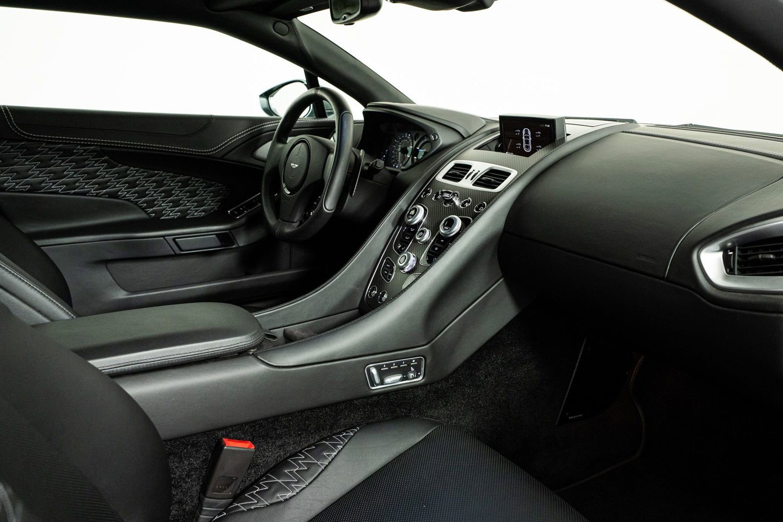 Used 2019 Aston Martin Vanquish Zagato image 57