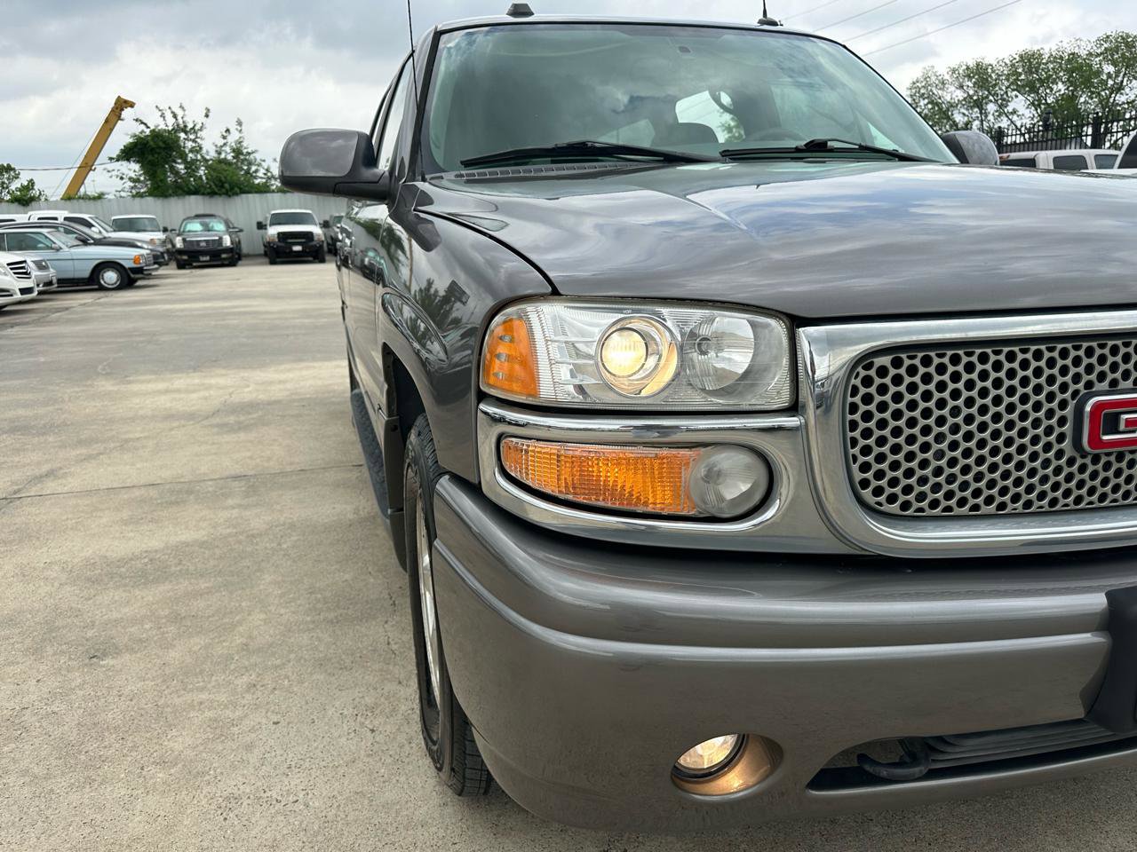 Used 2005 GMC Yukon XL Denali AWD/4WD image 58