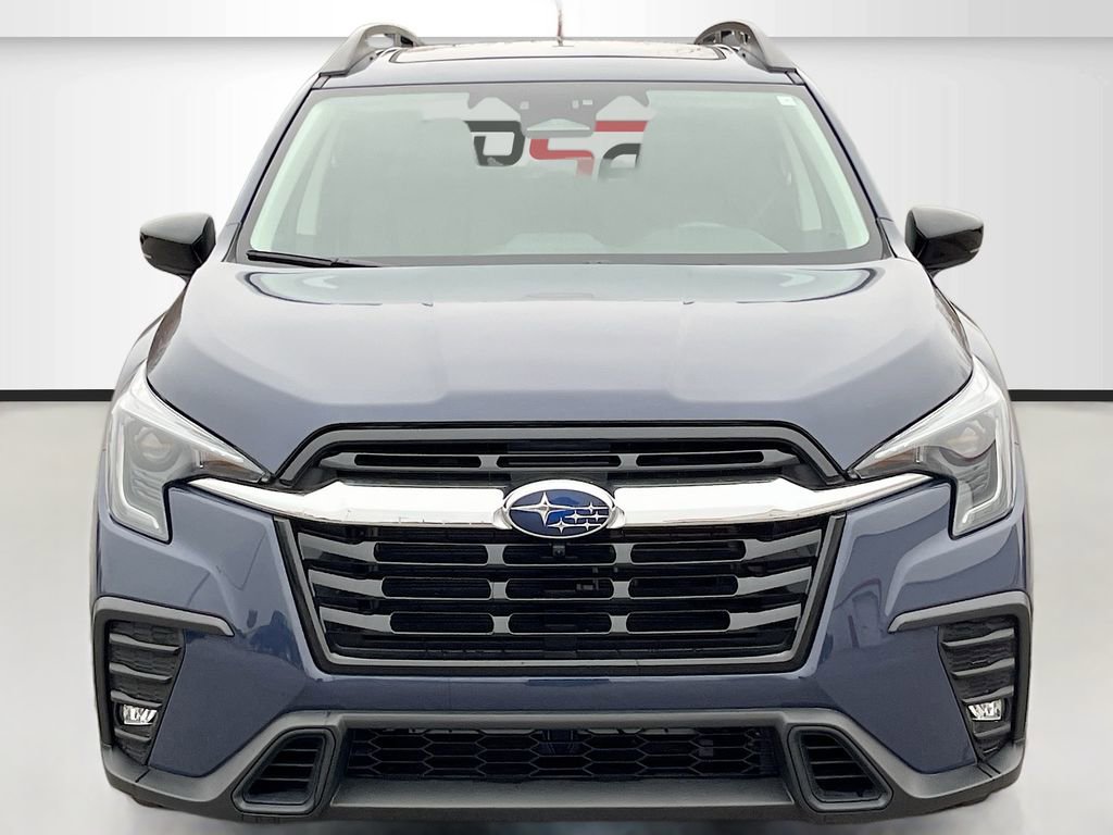 Used 2024 Subaru Ascent Limited w/ Technology Package image 2