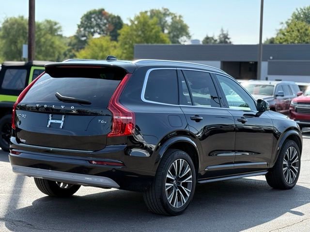 Used 2022 Volvo XC90 T6 Momentum w/ Climate Package image 39