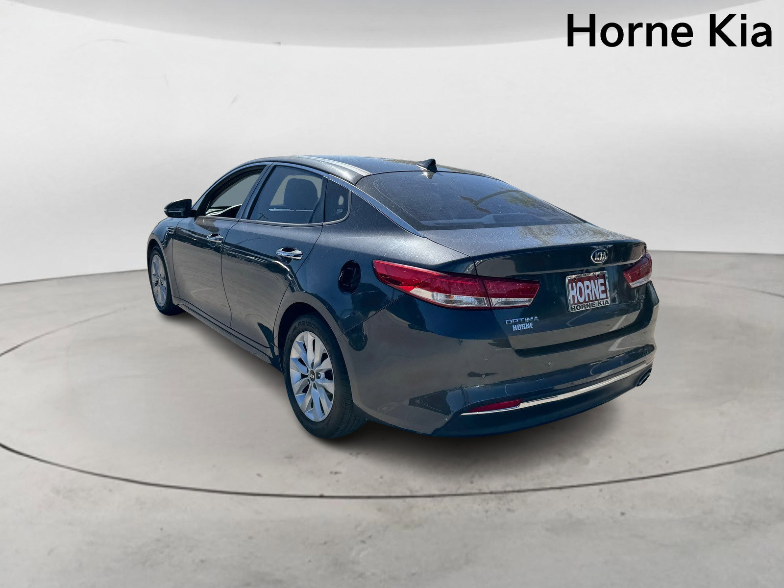 Used 2017 Kia Optima EX w/ Premium Package image 5