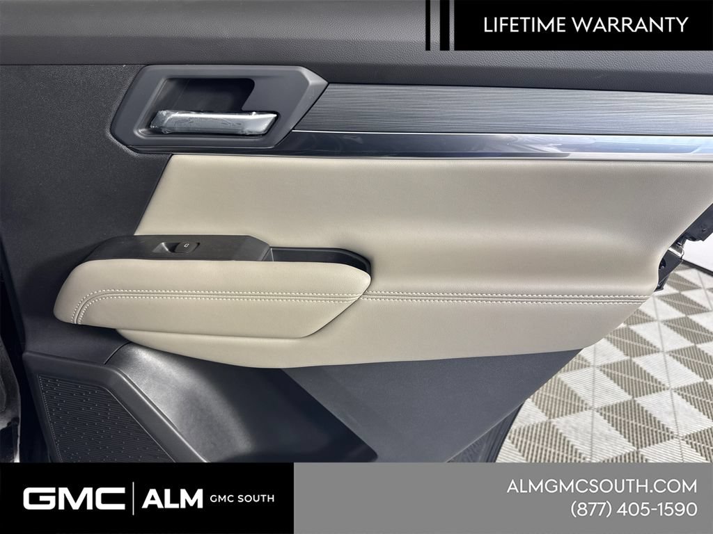 New 2026 GMC Terrain Elevation w/ Elevation Premium Package AWD/4WD image 18