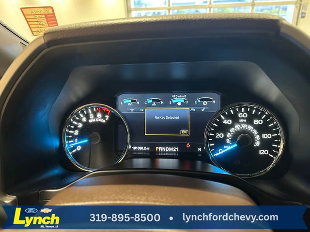 Used 2015 Ford F150 King Ranch w/ Equipment Group 601A Luxury AWD/4WD image 34