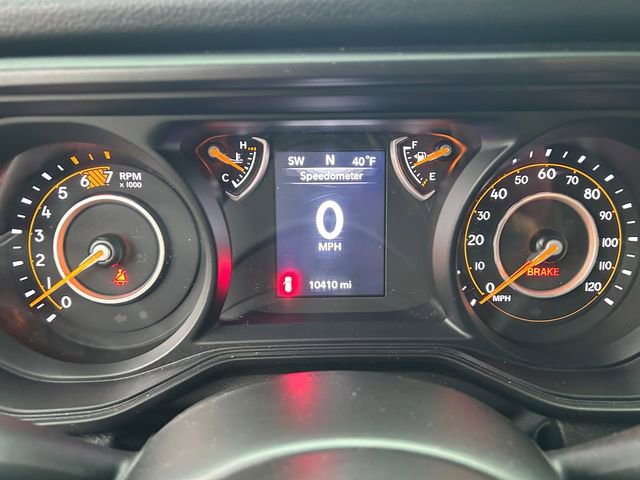 Used 2025 Jeep Wrangler Sport image 31