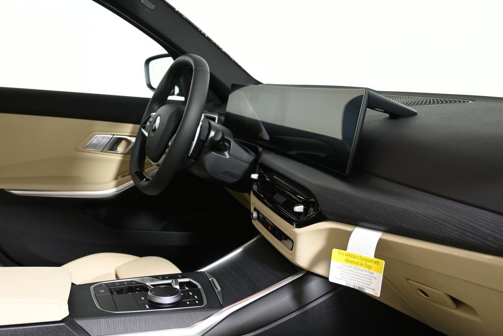 Used 2026 BMW 330i xDrive Sedan w/ Premium Package image 33