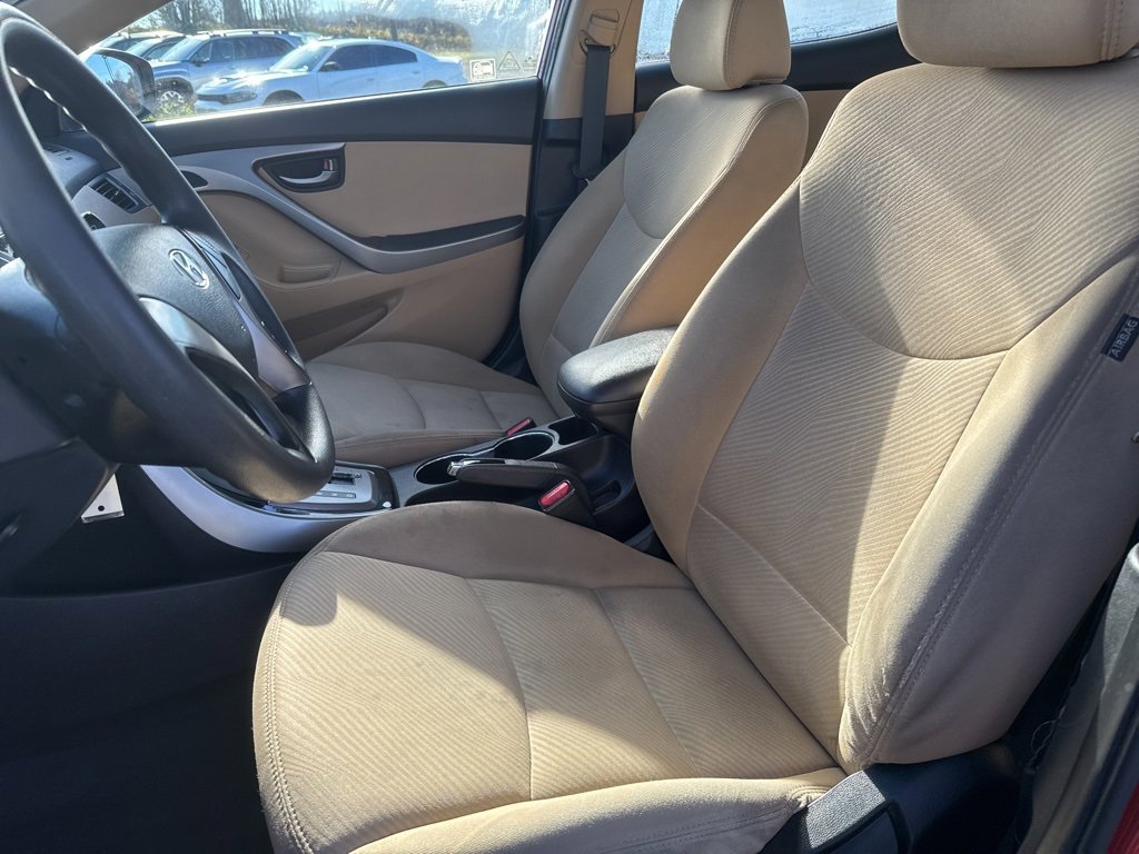 Used 2013 Hyundai Elantra GLS image 13