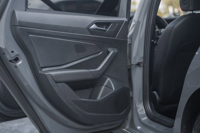 Used 2019 Volkswagen Jetta GLI Autobahn image 34