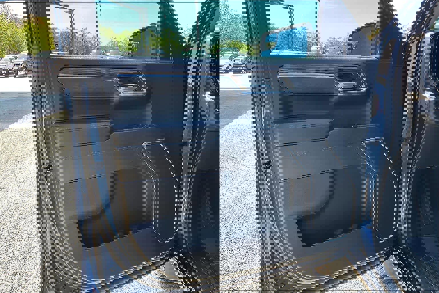 Used 2023 Chevrolet Silverado 1500 LT image 21