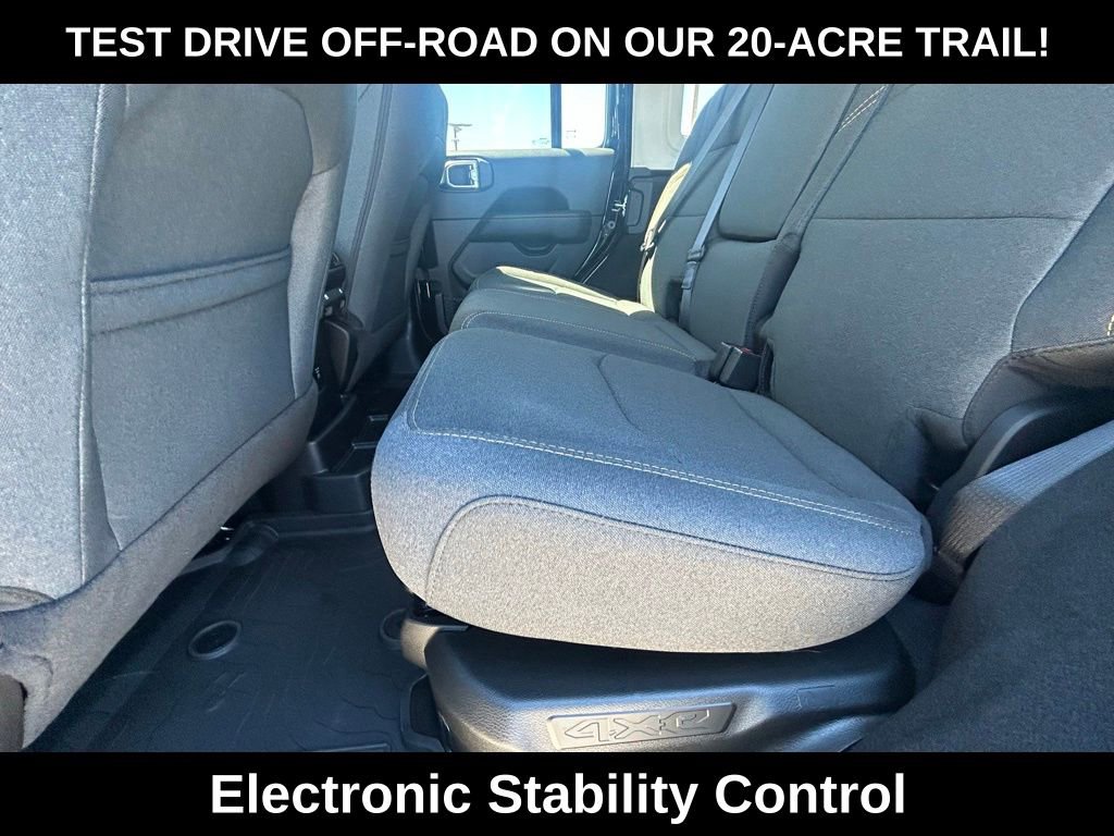 New 2025 Jeep Wrangler Unlimited Sahara image 41