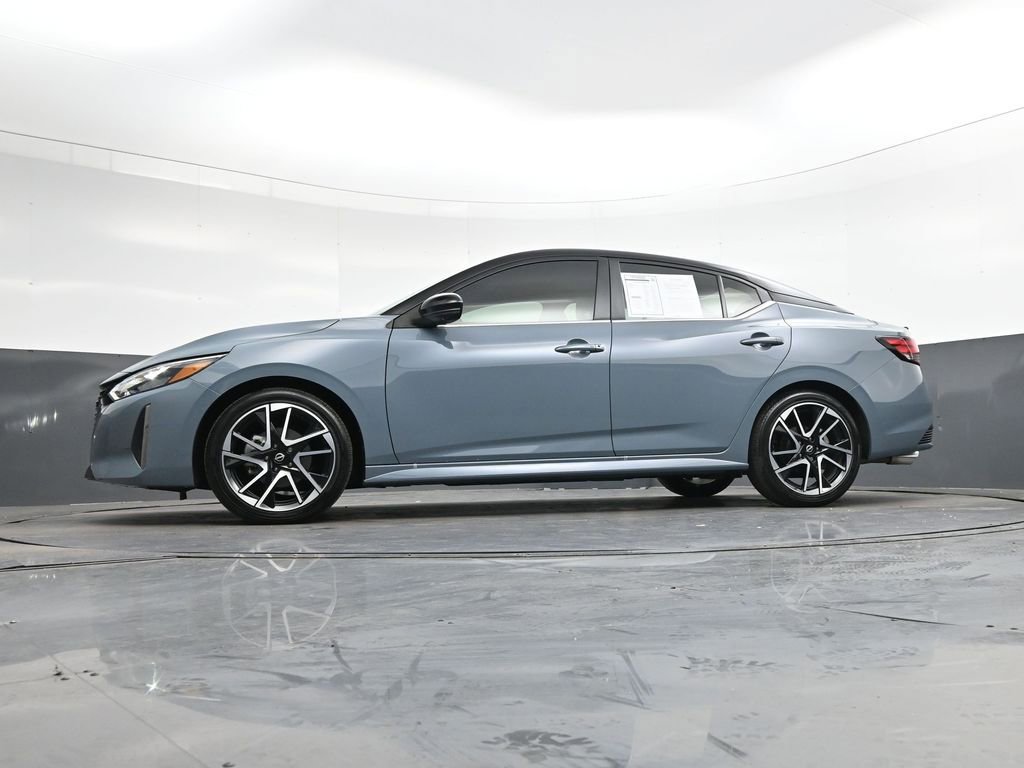 Certified 2025 Nissan Sentra SR w/ SR Premium Package image 43