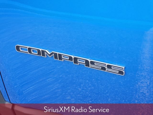 Used 2023 Jeep Compass Limited w/ Sun and Sound Group AWD/4WD image 7