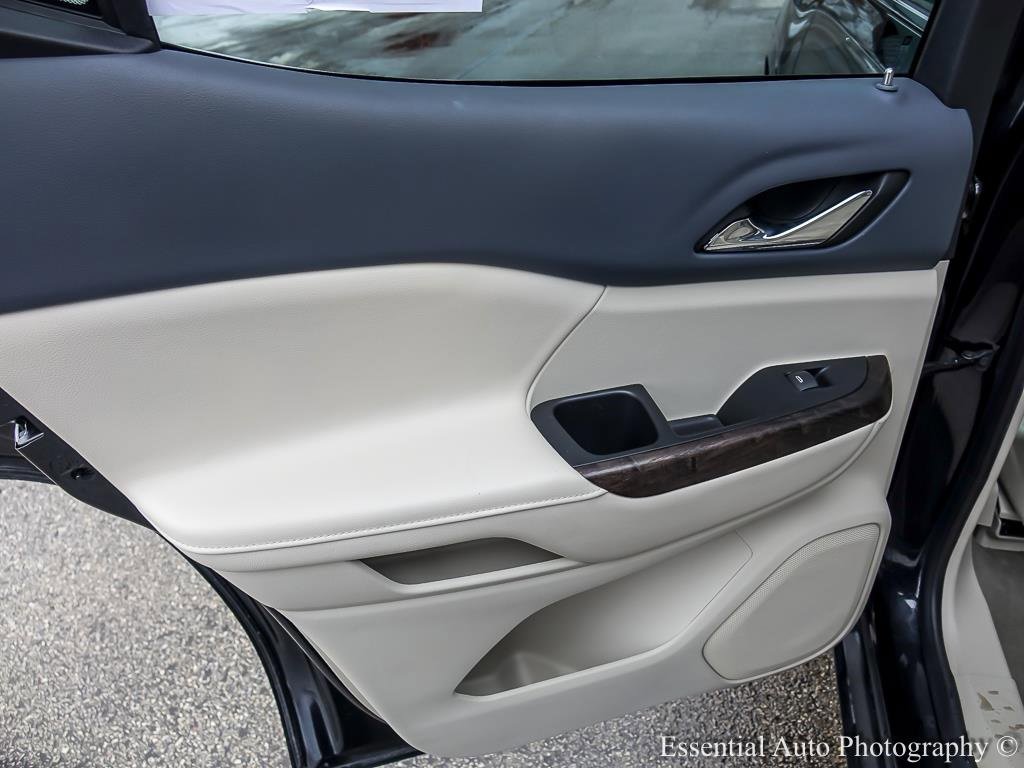 Used 2023 GMC Acadia Denali w/ Denali Ultimate Package image 28