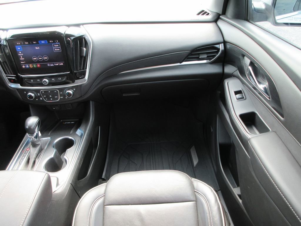 Used 2021 Chevrolet Traverse High Country w/ LPO, Floor Liner Package image 20