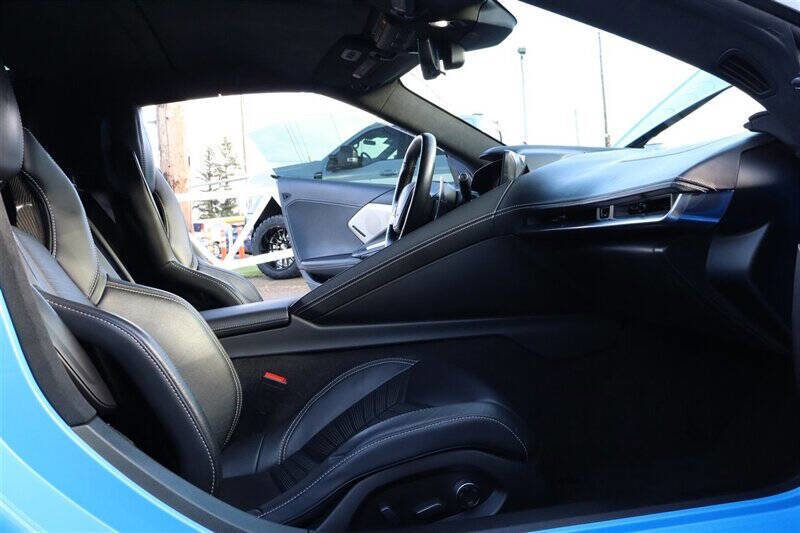 Used 2022 Chevrolet Corvette Stingray Premium Conv w/ Z51 Performance Package RWD image 23
