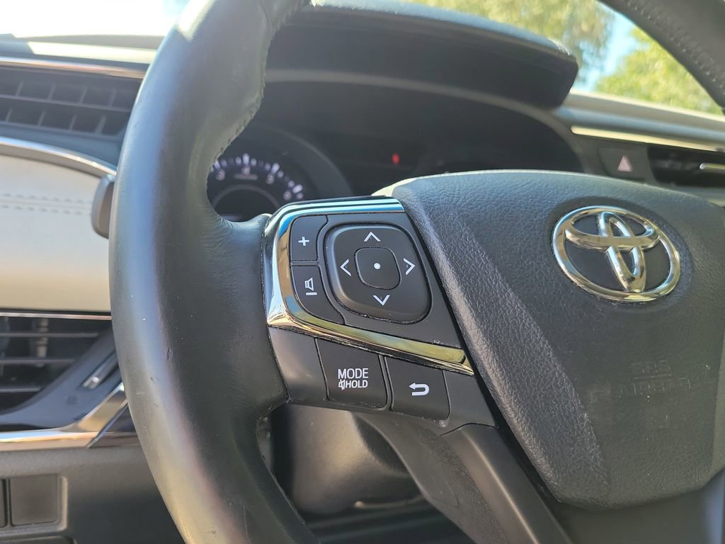 Used 2015 Toyota Avalon XLE Touring image 20