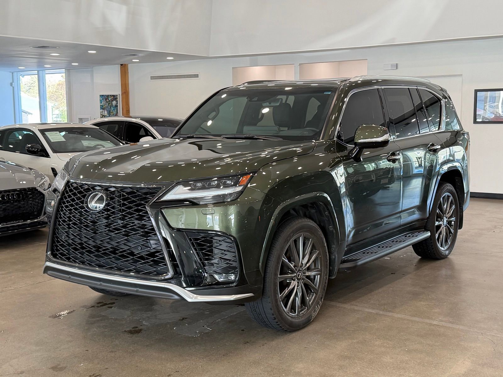Used 2024 Lexus LX 600 F Sport image 1