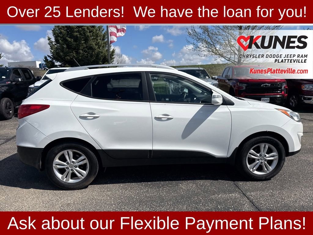 Used 2013 Hyundai Tucson GLS image 2