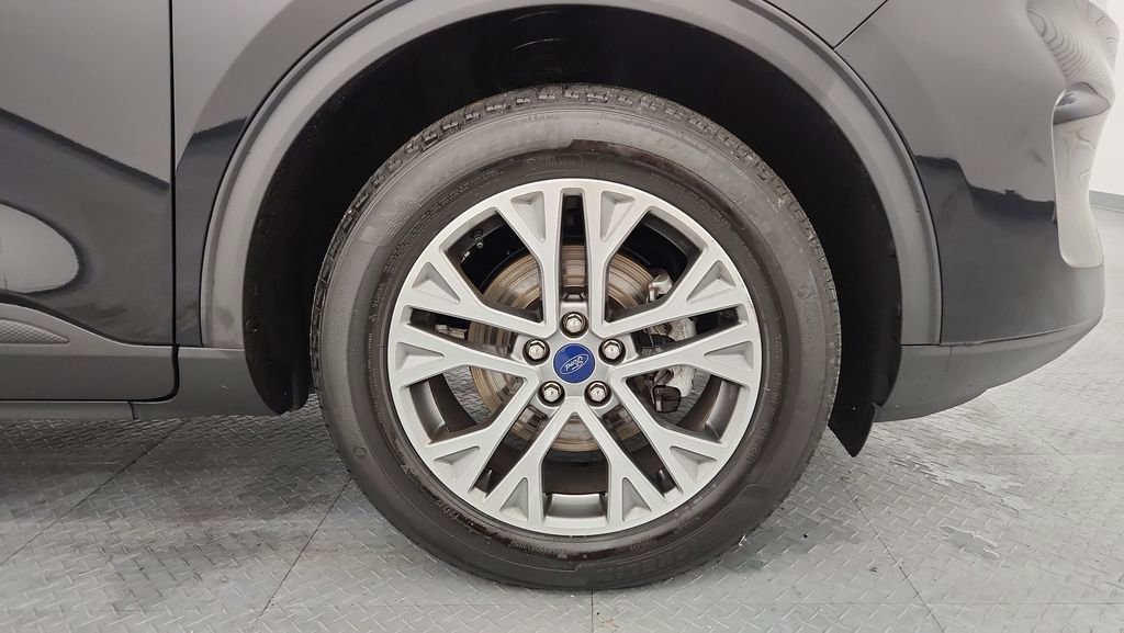 Used 2022 Ford Escape SEL image 26