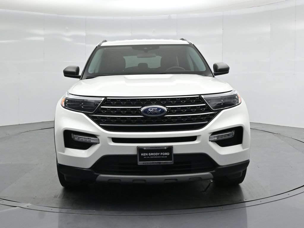 Certified 2023 Ford Explorer XLT w/ Equipment Group 202A RWD image 25