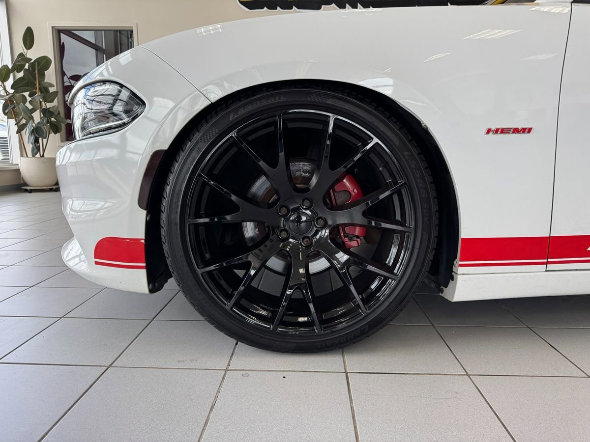 Used 2015 Dodge Charger R/T RWD image 72