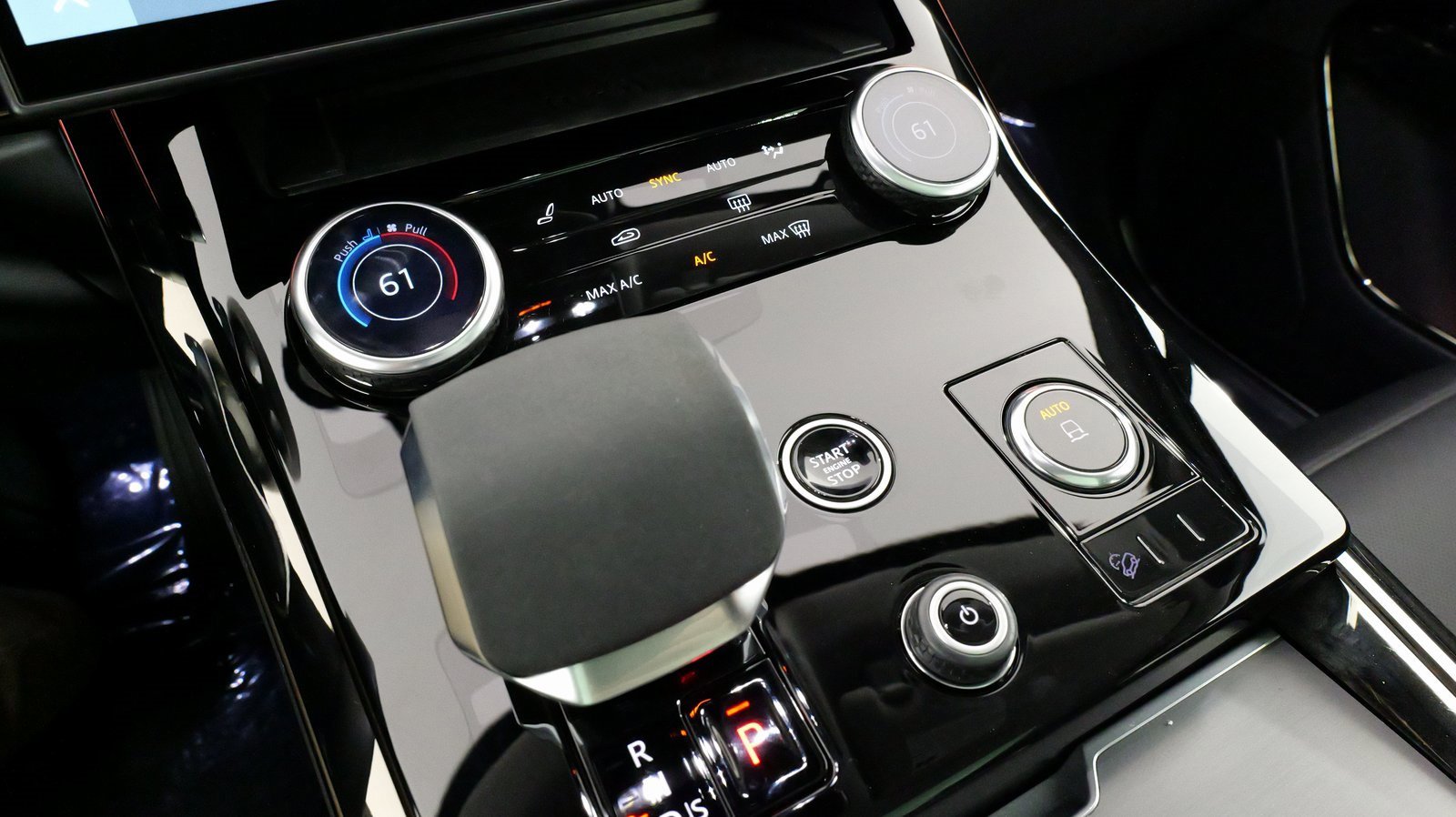 Used 2023 Land Rover Range Rover Sport SE image 60