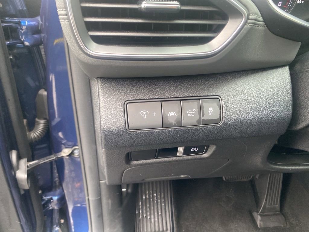 Used 2023 Hyundai Santa Fe SEL image 18