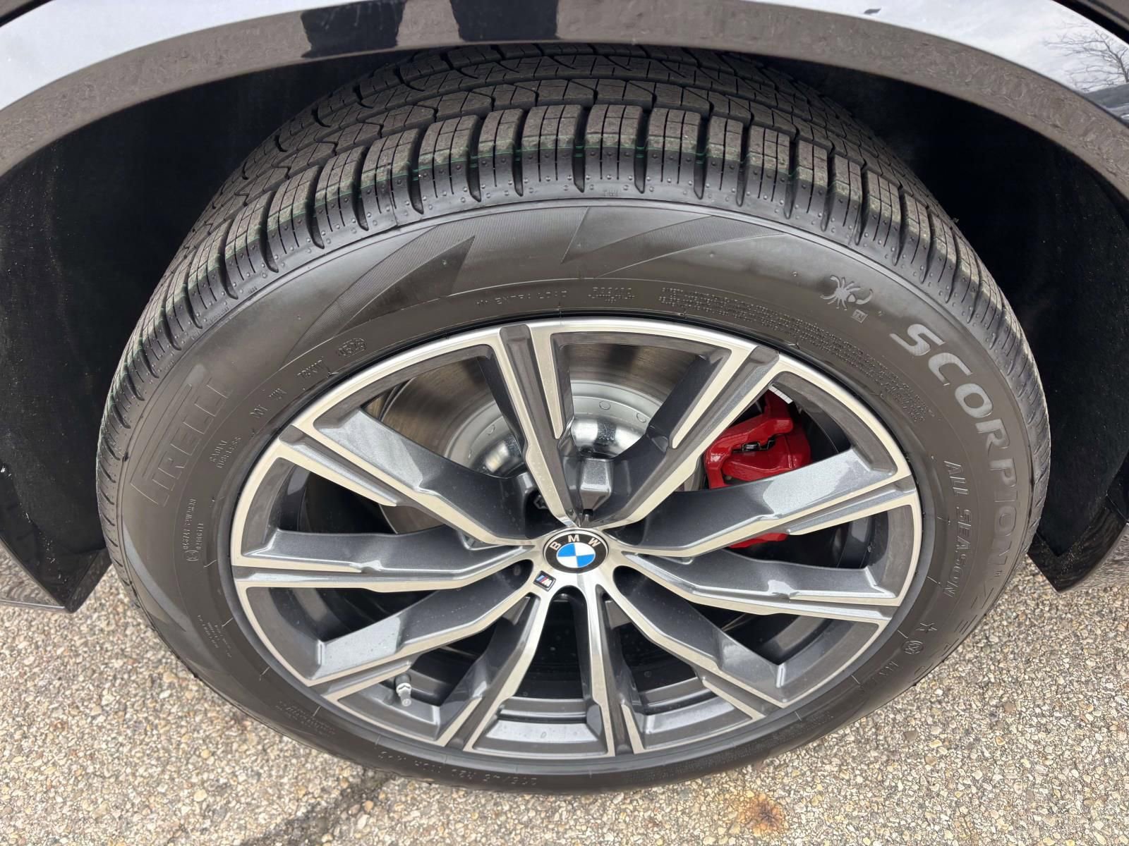 New 2026 BMW X5 xDrive50e AWD/4WD image 10