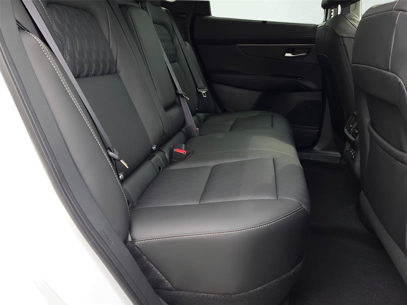 New 2026 Nissan Murano Platinum w/ Cargo Package AWD/4WD image 8