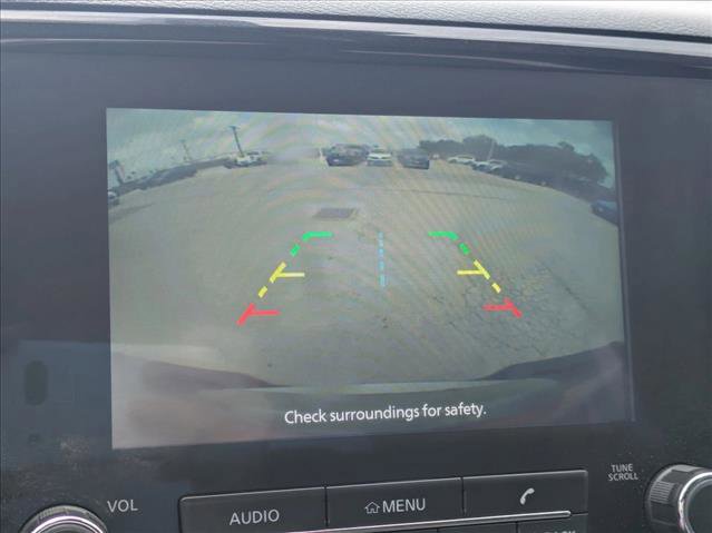 Used 2022 Nissan Frontier SV RWD image 10