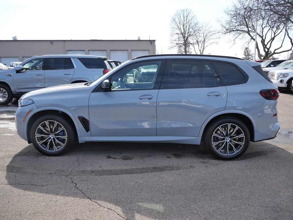 Used 2026 BMW X5 M60i AWD/4WD image 6