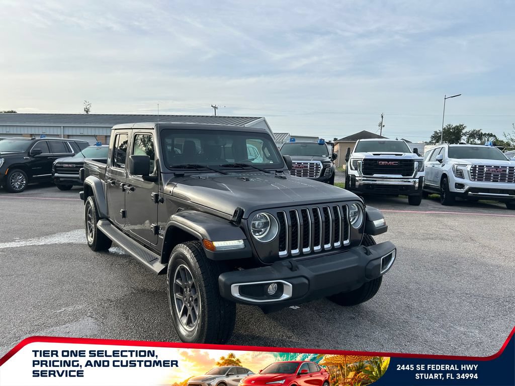 Used 2022 Jeep Gladiator Overland w/ Popular Equipment Package AWD/4WD image 3
