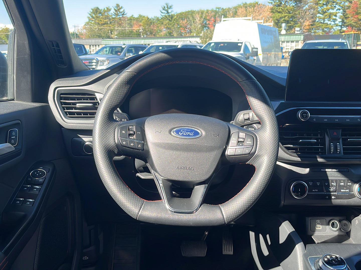 Used 2026 Ford Escape ST-Line AWD/4WD image 15