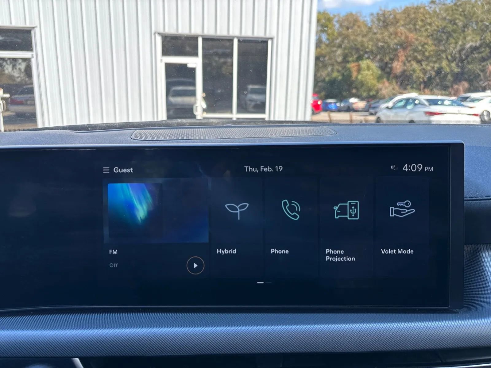 Used 2025 Hyundai Sonata SEL FWD image 21